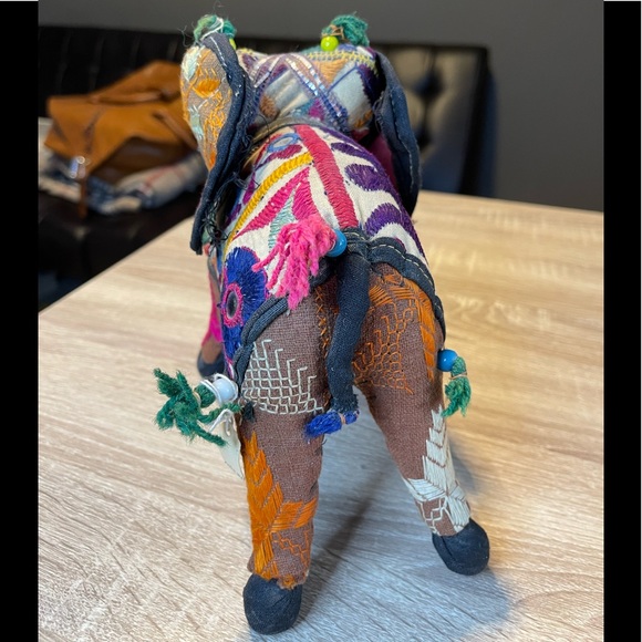 Hand stitched Hand sown Made In India Elephant - Picture 9 of 11